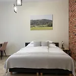 Alojamento de Turismo Rural Dwór Bysina Myślenice