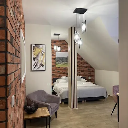 Dwor Bysina Myślenice