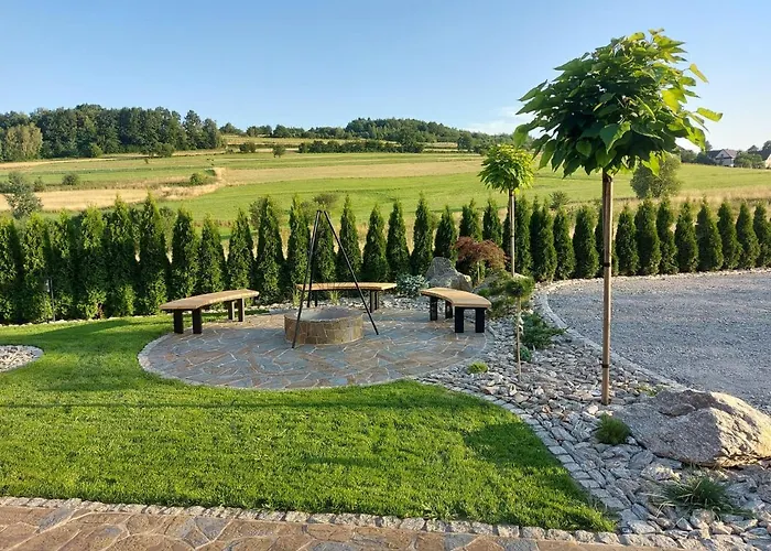 Dwór Bysina Alojamento de Turismo Rural *