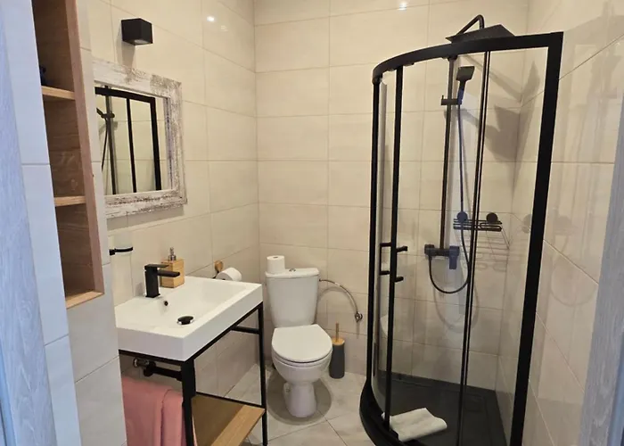 Dwor Bysina Myślenice