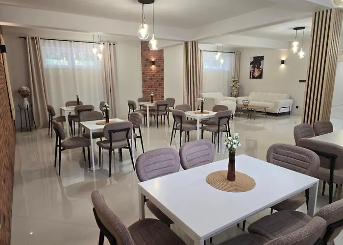 Dwór Bysina Alojamento de Turismo Rural